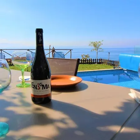 Santa Cruz With Private Heated Pool *